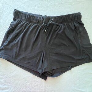 Men's Athletic Works   Shorts Size XL (16-18) Black